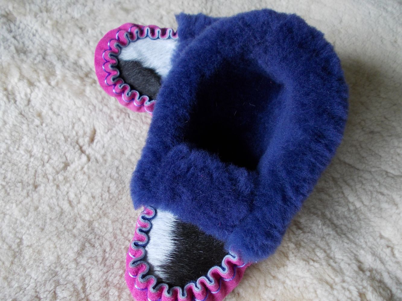 Sheepskin - Dark Purple Over Hot Pink Suede With C